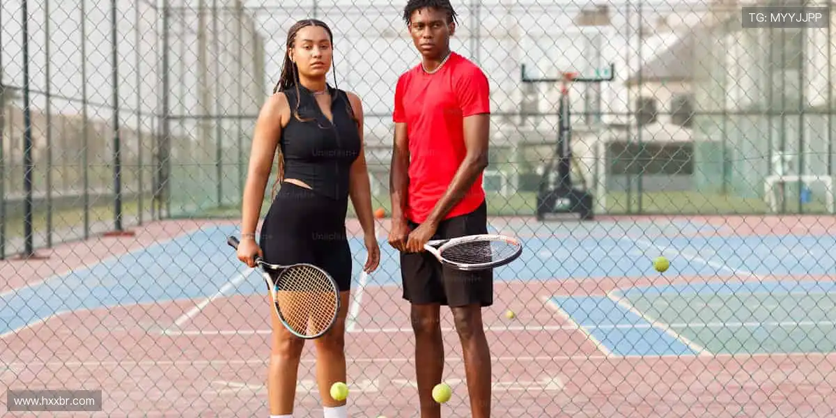 🏀激情赛场,见证冠军诞生时刻!